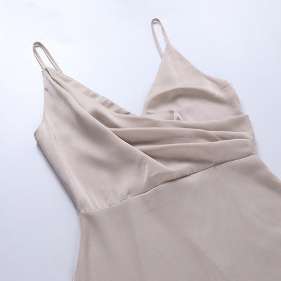 Osvira Elegant stropløs kjole