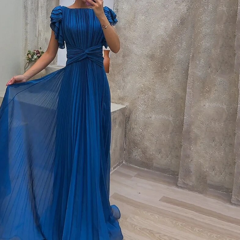 Liese Elegant og farverig aftenkjole